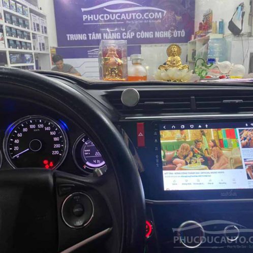 màn_hình_kovar_xe_hơi