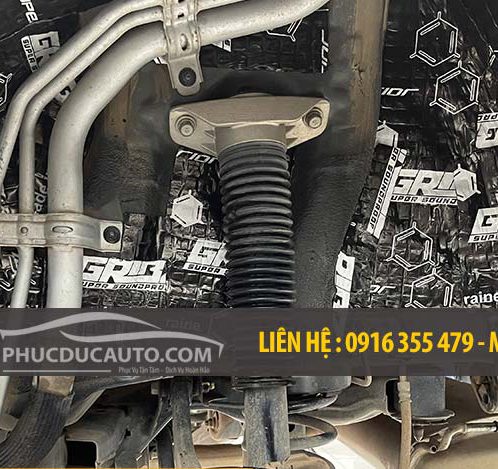 cách_âm_chống_ồn_xe_hơi