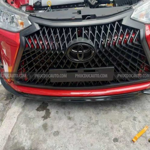 galang_mẫu_lexus_cho_Toyota