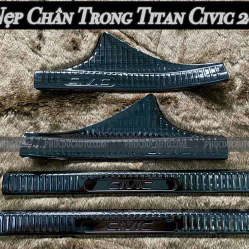 nẹp_chân_trong_civic_2022