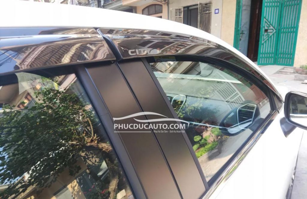 vè_che_mưa_honda_city