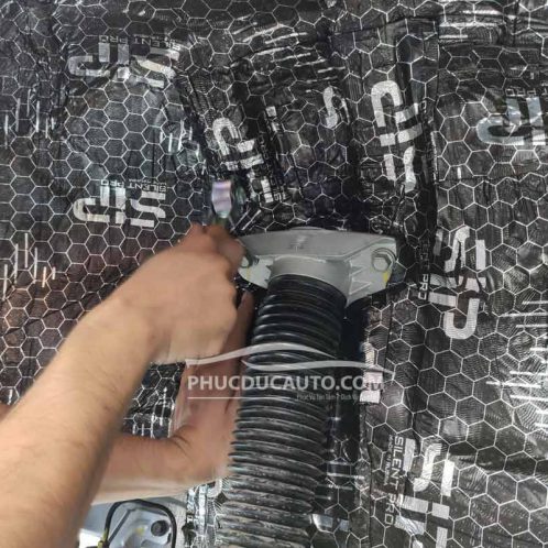 cách_âm_chống_ồn_Tucson_2022