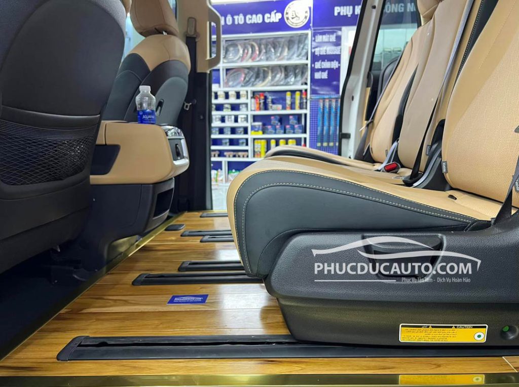 sàn_gỗ_kia_carnival_2023