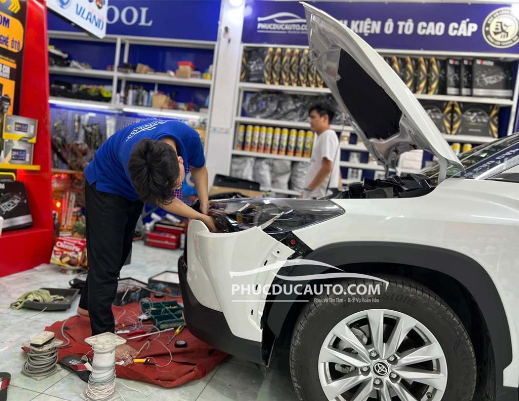 bi_led_domax_xled_pro_toyota