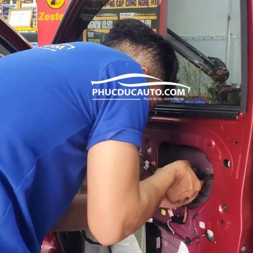 cửa_hít_owin_toyota_veloz_cross