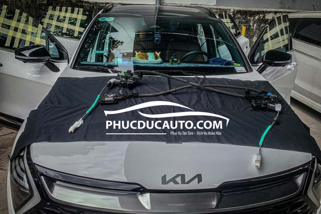 độ_cửa_hít_cao_cấp_kia_sportage_2023