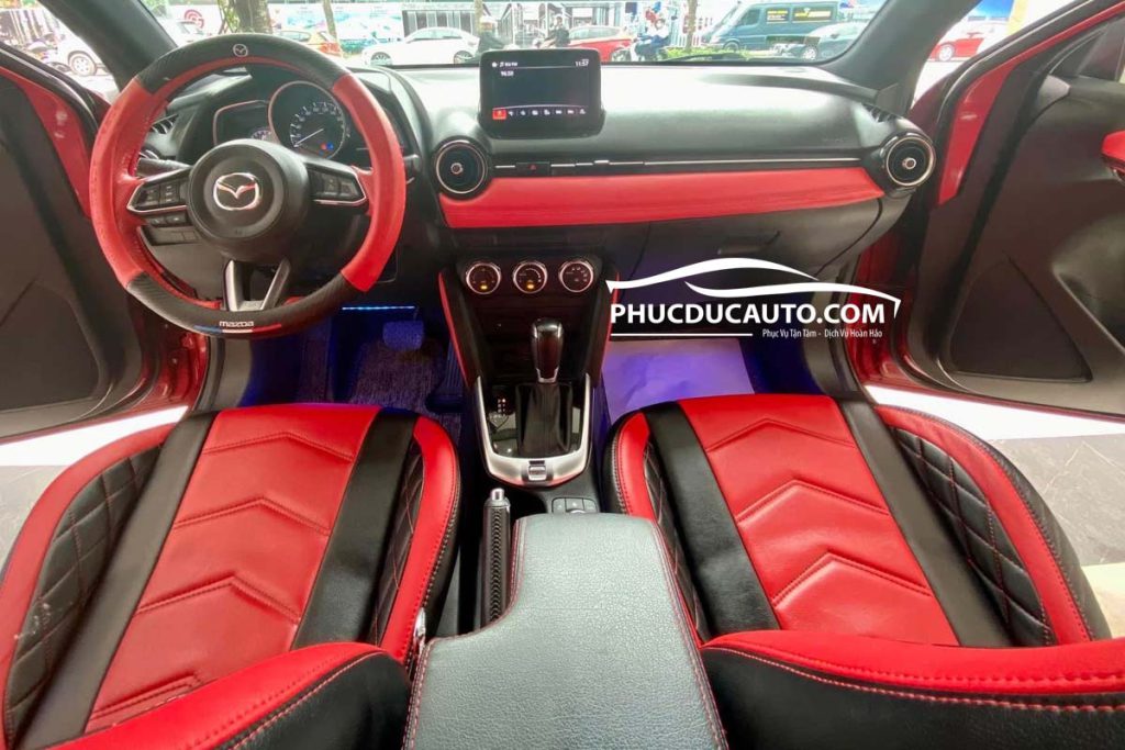 đổi_màu_nội_thất_mazda_2