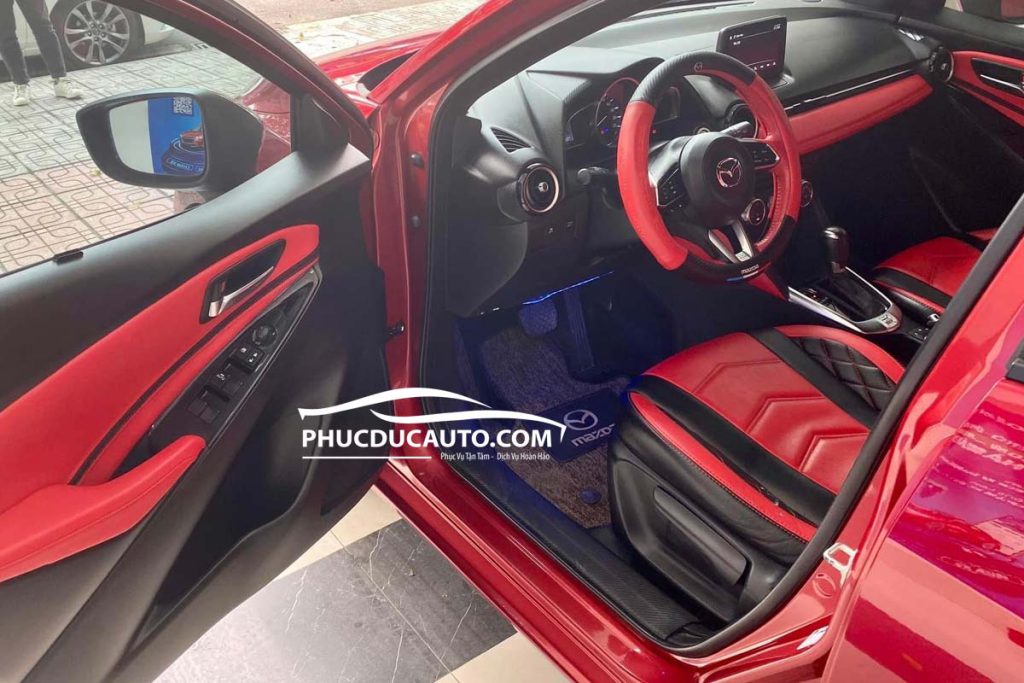 đổi_màu_nội_thất_mazda_2