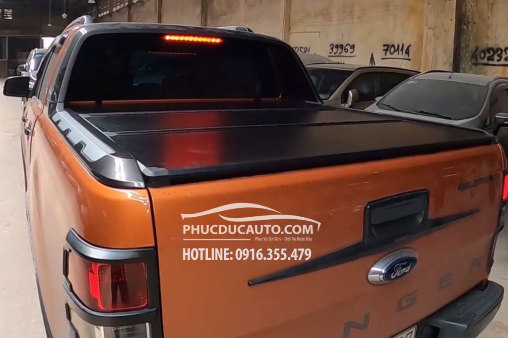 nắp_3_tấm_ford_ranger_wildtrack