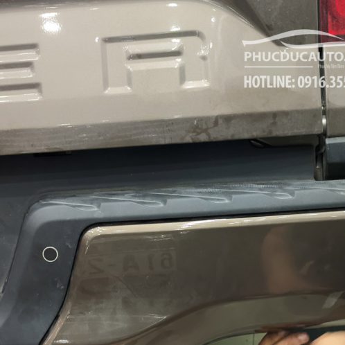 cảm_biến_lùi_ford_ranger_xls_2023