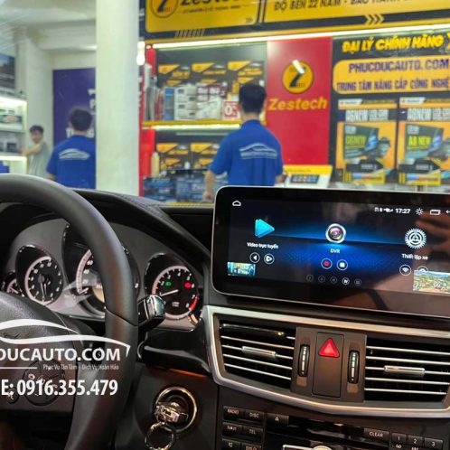 man_hinh_android_fly_mercedes