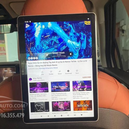 màn_hình_gối_đầu_xe_hơi