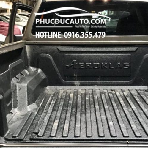 tam_lot_thung_ford_ranger_2023