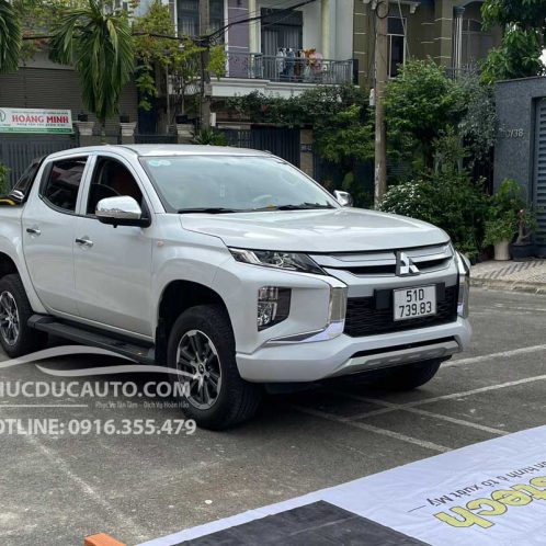 man_hinh_Z800_pro_mitsubishi_triton