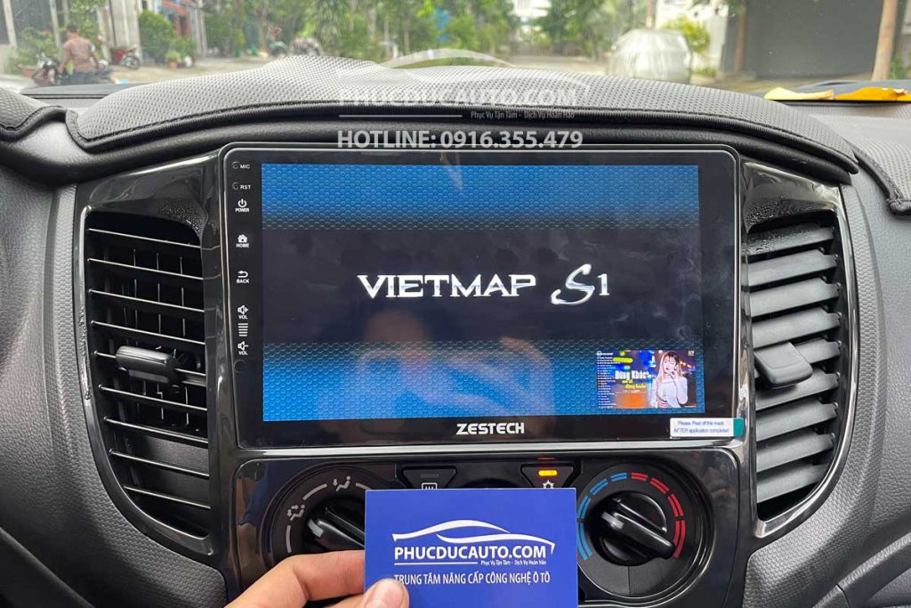 man_hinh_Z800_pro_mitsubishi_triton