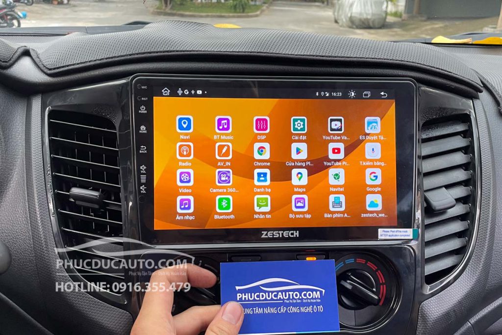 man_hinh_Z800_pro_mitsubishi_triton