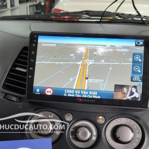 màn_hình_nakamichi_mitsubishi_grandis