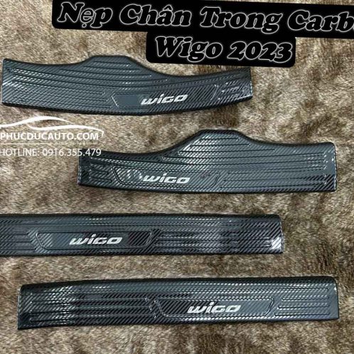 Nẹp chân trong carbon Toyota Wigo 2023