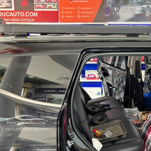 khung_để_đồ_trên_nóc_xe_pajero_sport_2023