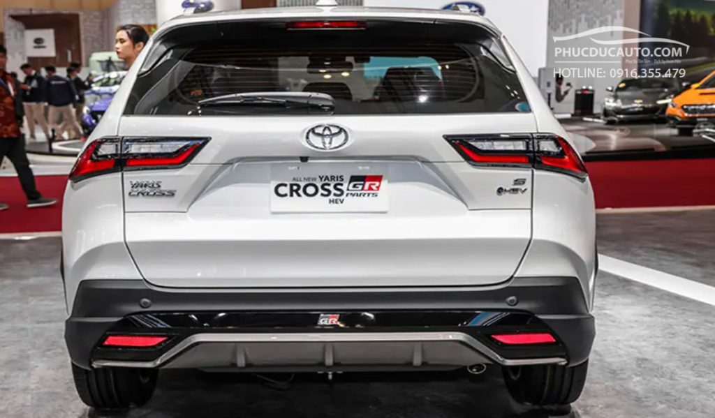 Toyota_Yaris_Cross_2023_2024