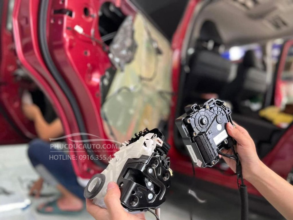 độ_cửa_hít_owin_toyota_veloz_2024