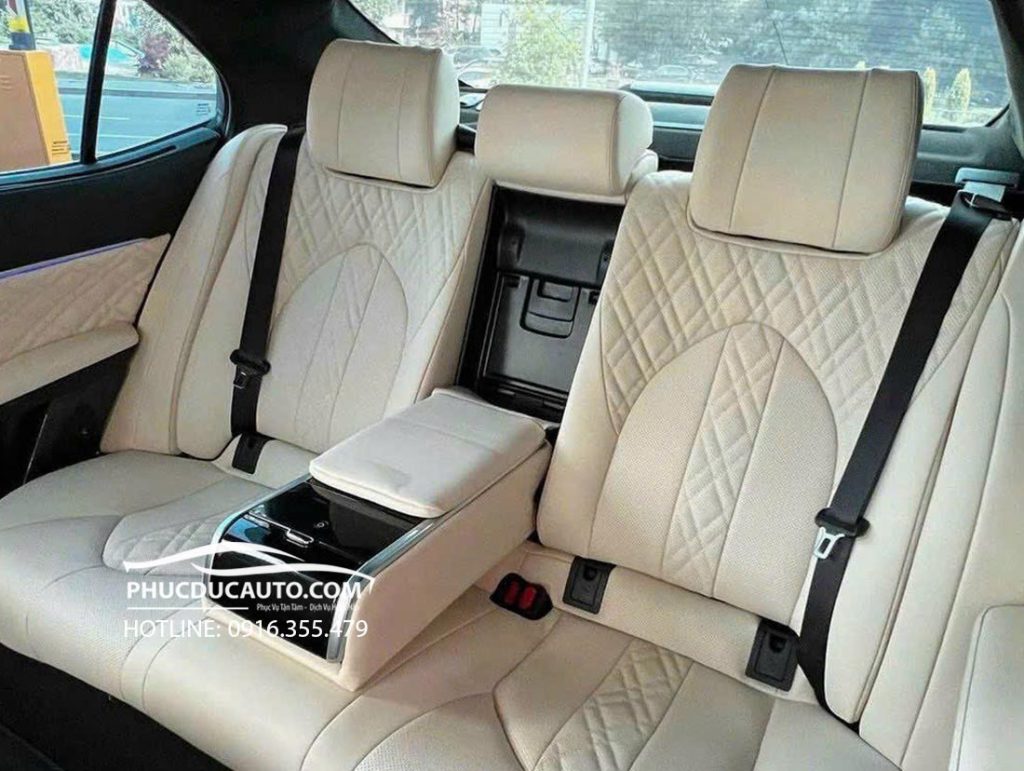 bọc_ghế_da_toyota_camry