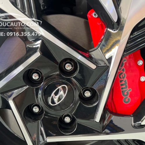 custin_lắp_ốp_phanh_brembo