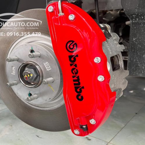 custin_lắp_ốp_phanh_brembo