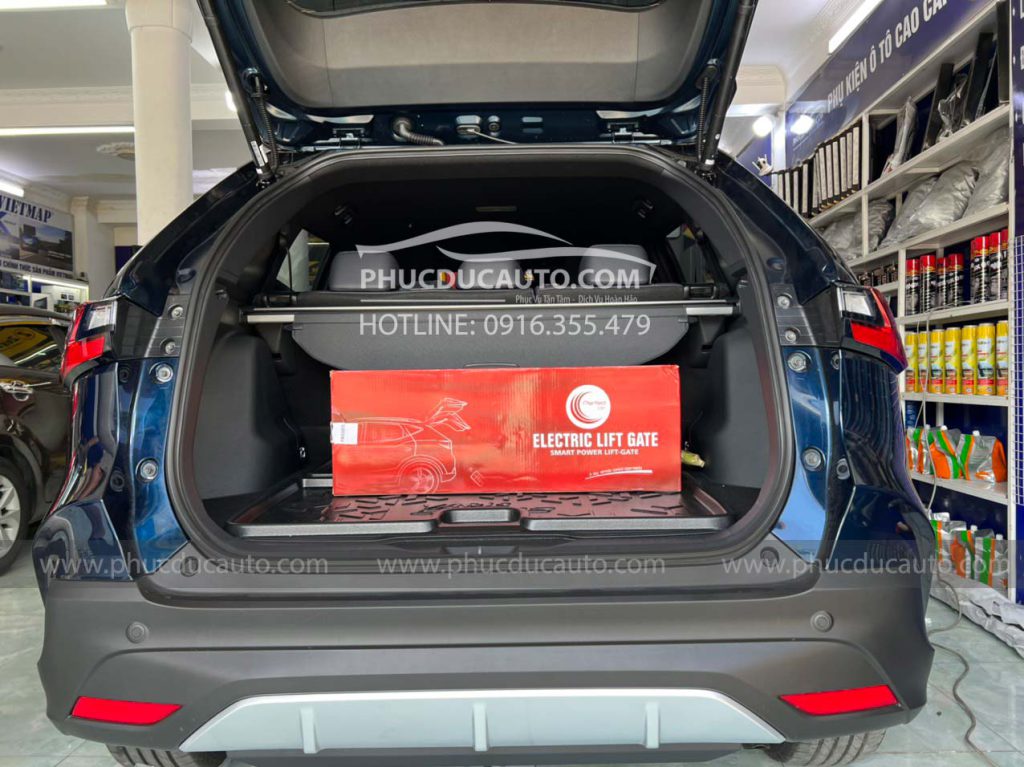 toyota-yaris-cross-độ-cốp-điện-tự-động