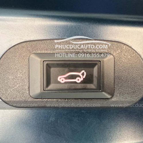 toyota-yaris-cross-độ-cốp-điện-tự-động