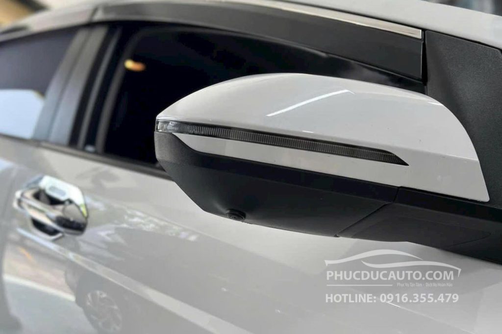 màn_hình_android_kèm_camera_360_hyundai_stargazer