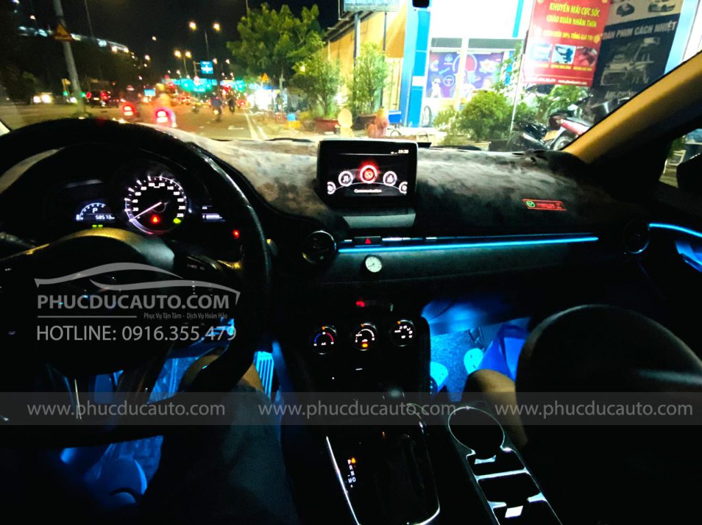 độ_đèn_led_nội_thất_mazda2