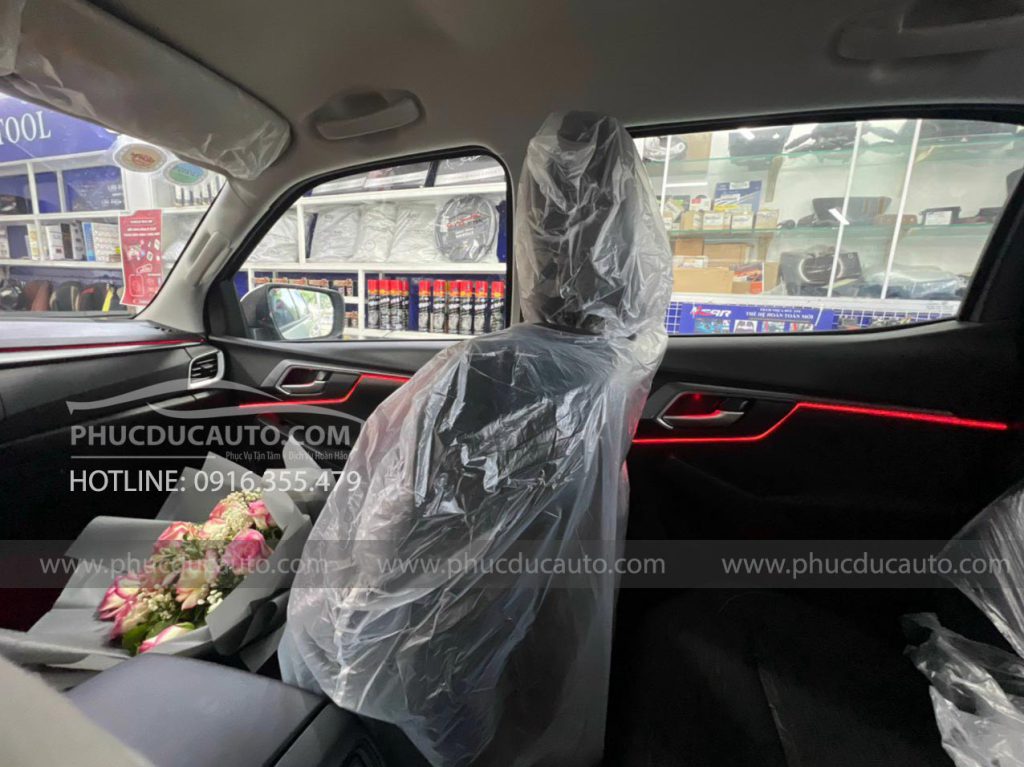 isuzu_dmax_độ_led_nội_thất