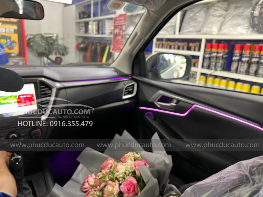 isuzu_dmax_độ_led_nội_thất