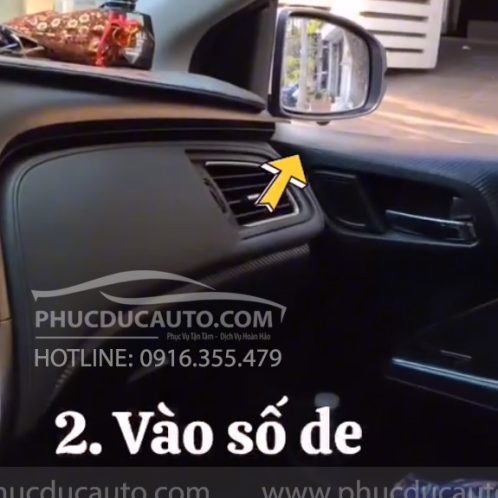 hạ-thấp-mặt-gương-khi-lùi-xe