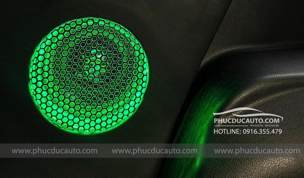 độ_loa_sub_hơi_cho_hyundai_custin_bản_thiếu