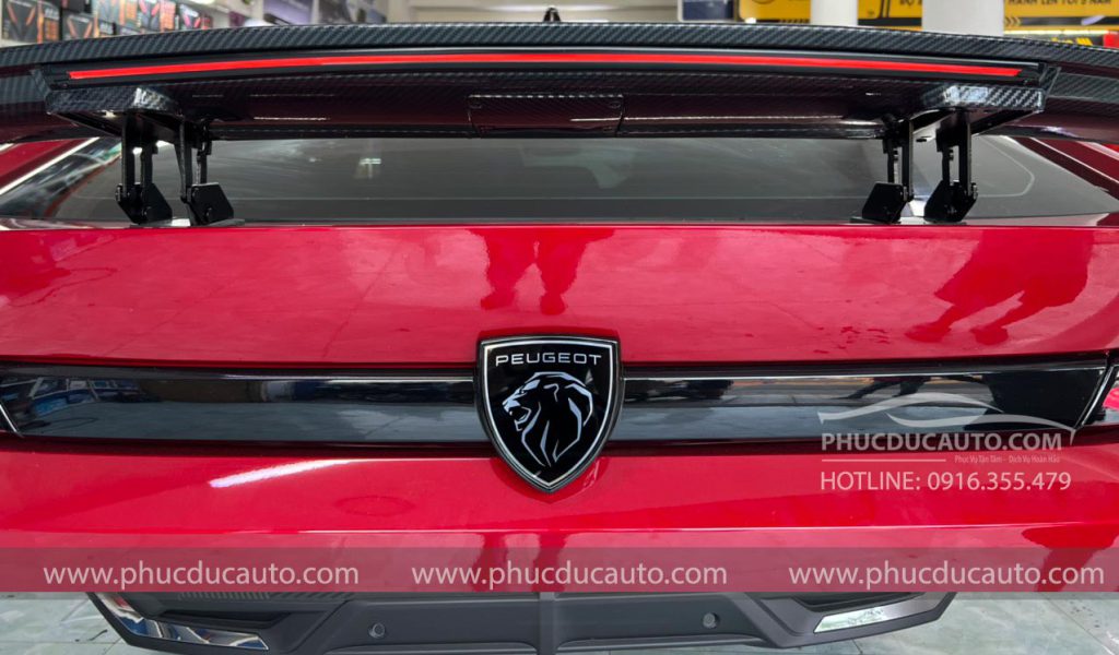 độ_đuôi_gió_có_đèn_thể_thao_peugeot_408