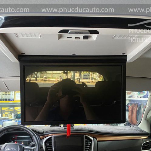 màn_hình_ốp_trần_android_cho_xe_hơi