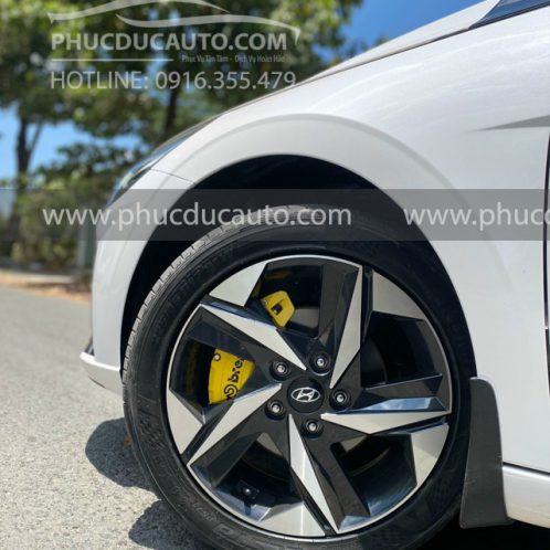 ốp_má_phanh_brembo_hyundai_elantra_2024