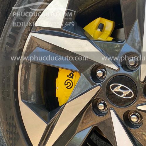 ốp_má_phanh_brembo_hyundai_elantra_2024