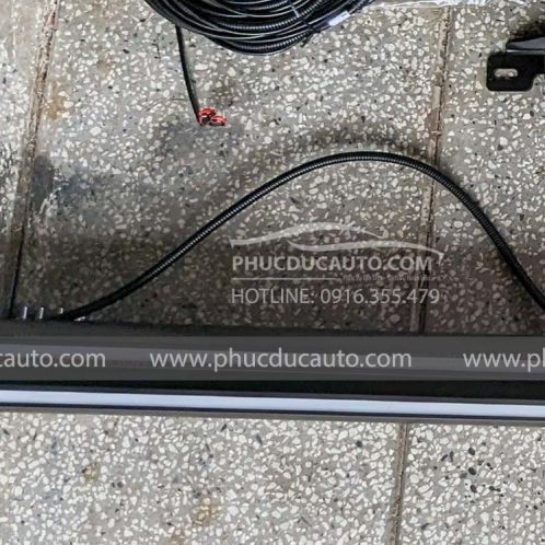 bệ_bước_có_đèn_volkswagen_viloran_2024