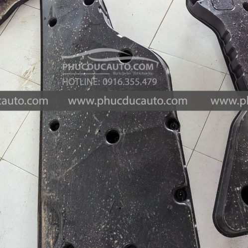 bệ_bước_có_đèn_volkswagen_viloran_2024