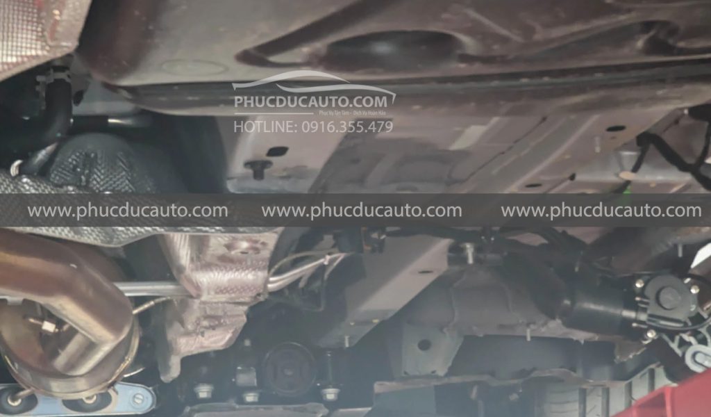 bệ_bước_có_đèn_volkswagen_viloran_2024