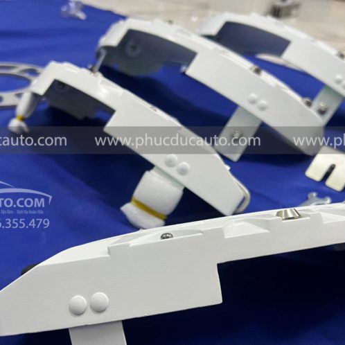 ốp_má_phanh_brembo_ford_everest_2024