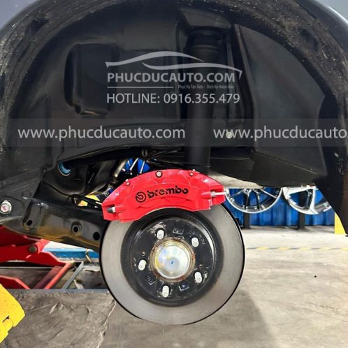 op_phanh_brembo_hyundai_accent_2024