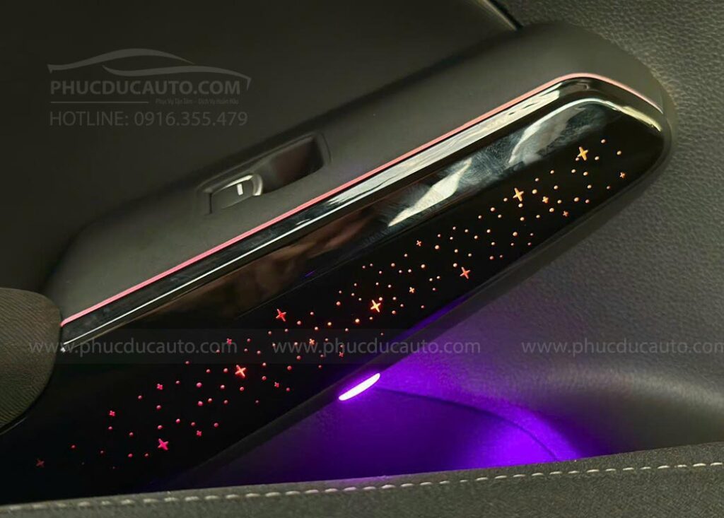 led_nội_thất_zin_honda_civic_2024_1