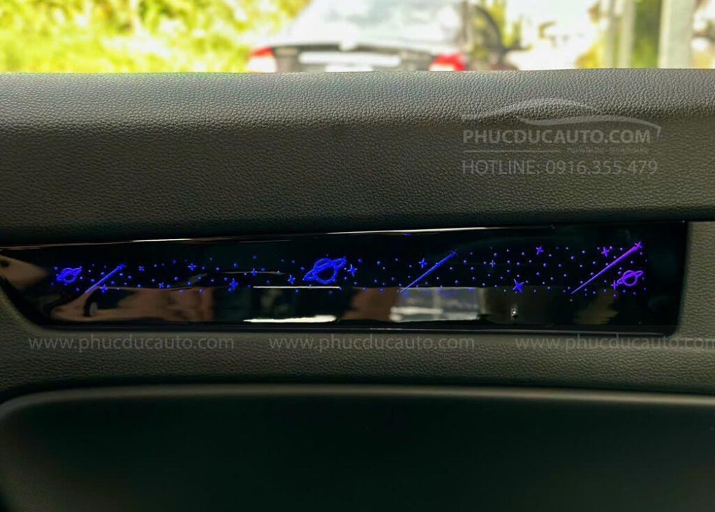 led_nội_thất_zin_honda_civic_2024_1