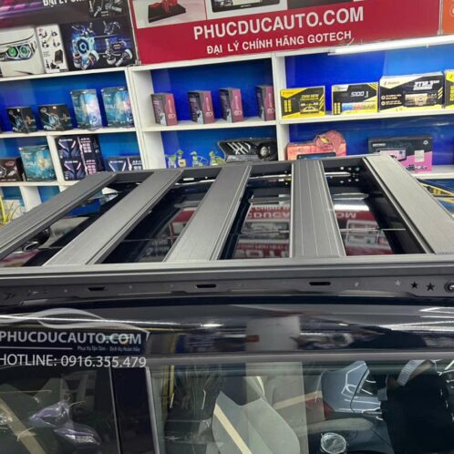 khung_để_đồ_zin_trên_nóc_xe_vinfast_vf3