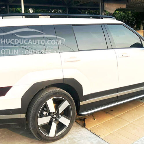 bệ_bước_chân_zin_santafe_2025