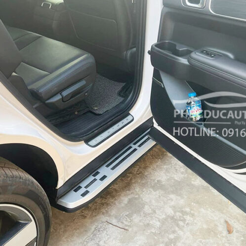 bệ_bước_chân_zin_santafe_2025